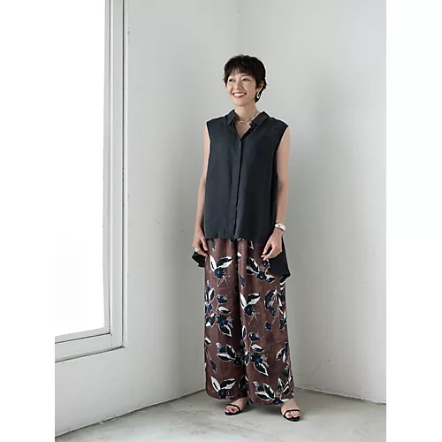 SACRAフラワープリントパンツ¥39,600
