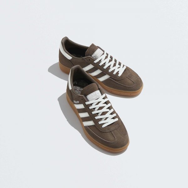 \再入荷速報!/adidas Originals・大人のためのミッキープリントT他、話題の新着&待望の再販アイテムが続々到着【LEEマルシェ】