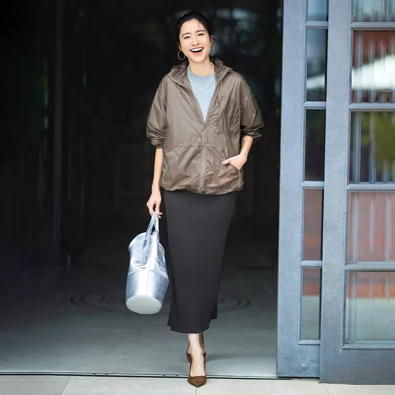 明日何着る？気温34度の残暑厳しい季節におすすめ『大人の初秋コーデ』5選【40代ファッション】