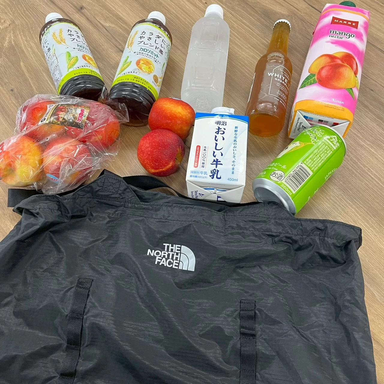 THE NORTH FACE
Mayfly Tote
¥6,930